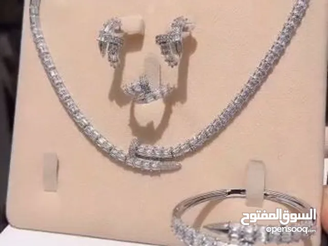عقد البسمار الأنييق والنازك زريكون يمكنكِ الطلب الأن