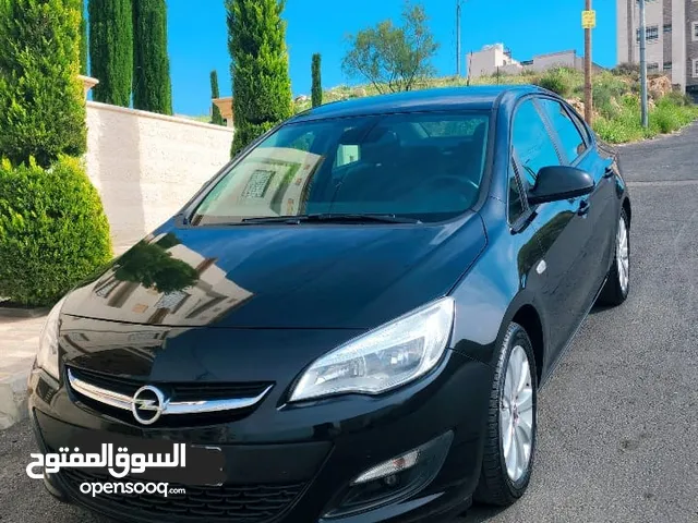 Opel Astra 2019 in Amman