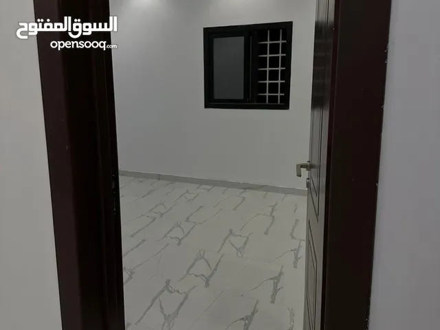 160 m2 3 Bedrooms Apartments for Rent in Al Riyadh Al Arid