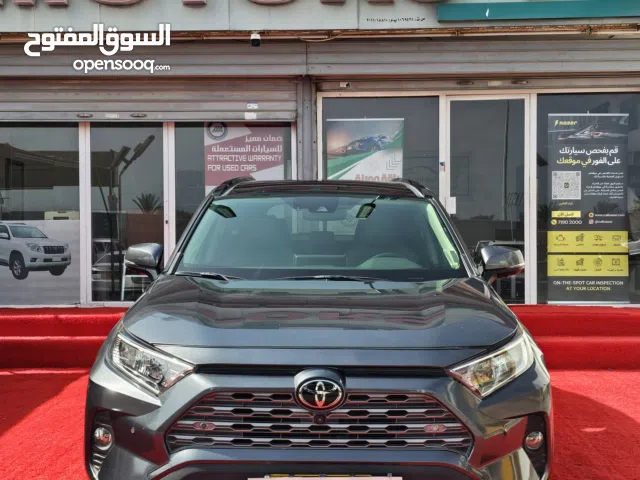 راف فور Rav4 limited 2021 سيارة بحادث بسيط وبكل الضمانات وتسجيل جديد وبسعر حرق