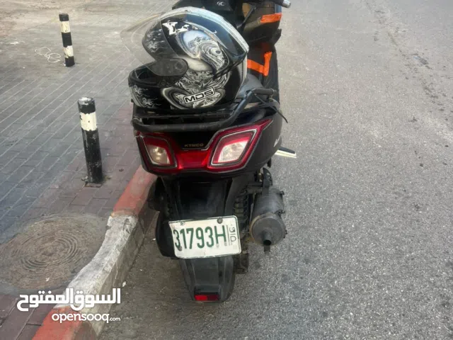 فزيا داون تاون رخصه كوساكي 300 مكسور عليها موجوده برام الله