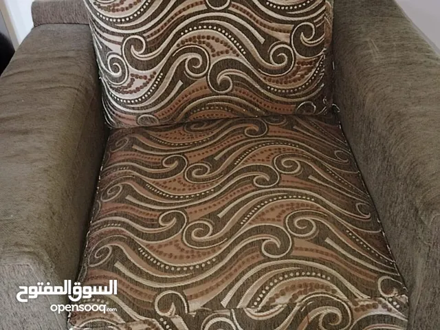 كنب مستعمل استعمال خفيف للبيع