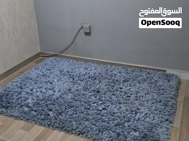 سجاد بلون ازرق