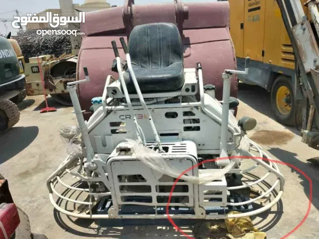 خدمات تسوية وتشطيب الخرسانة