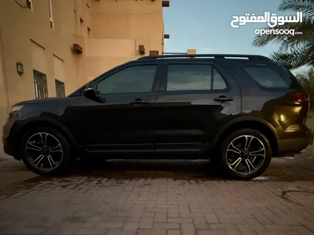 Used Ford Explorer in Dubai
