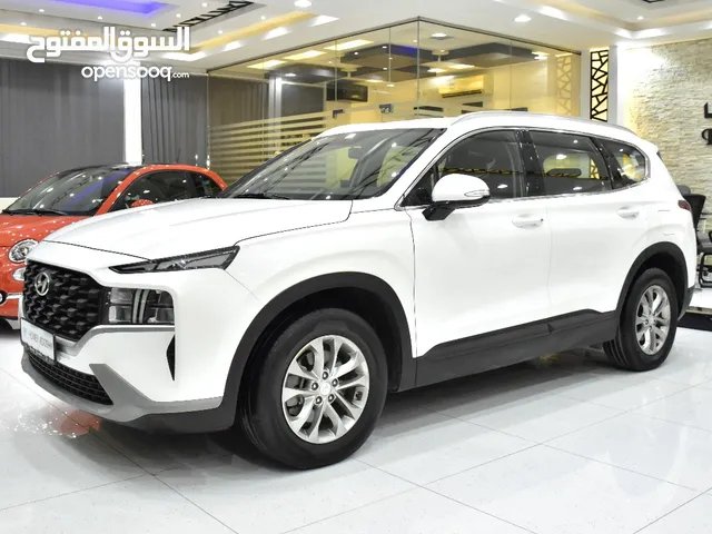 Hyundai SantaFe ( 2023 Model ) in White Color GCC Specs This has done a kilometer of 78,000 Km