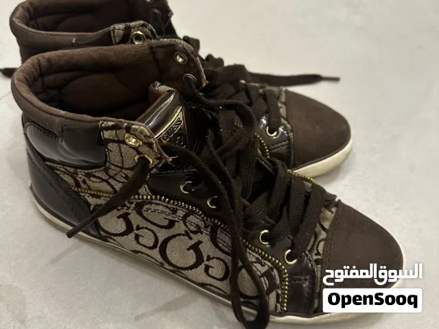 Original GUESS Shoes