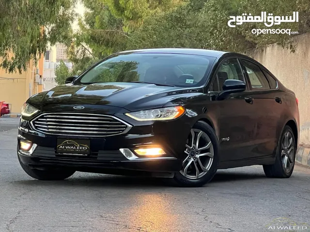 فورد فيوجن هايبرد SE - SPORT PACKAGE 2017 مميزة جدا للبيع بسعر مغري