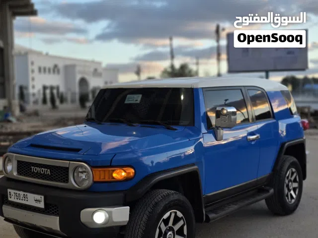 Used Toyota FJ in Benghazi