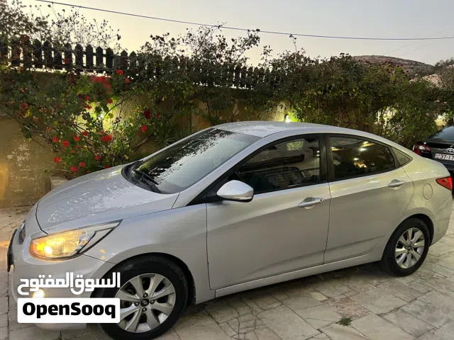 2016 هيونداي اكسنت GLS