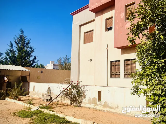 منزل للبيع عين زارة الدبلوماسي