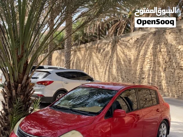 للبيع نيسان فيرسا 2012