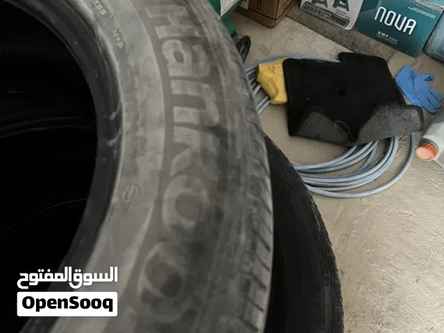 3 اطارات رقم 17 كوريه اصليه