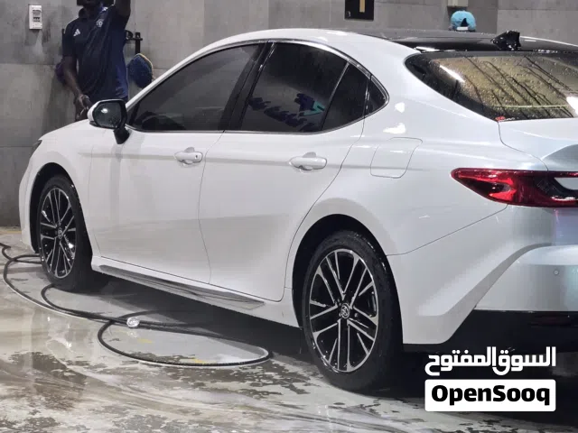 2025 Toyota Camry Grande