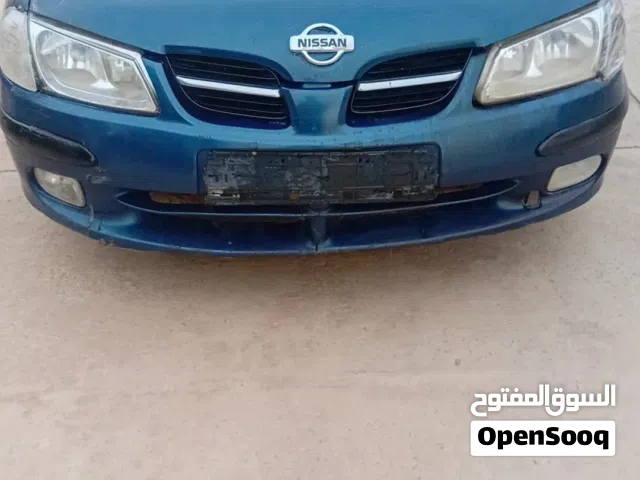 2000 Nissan Almera