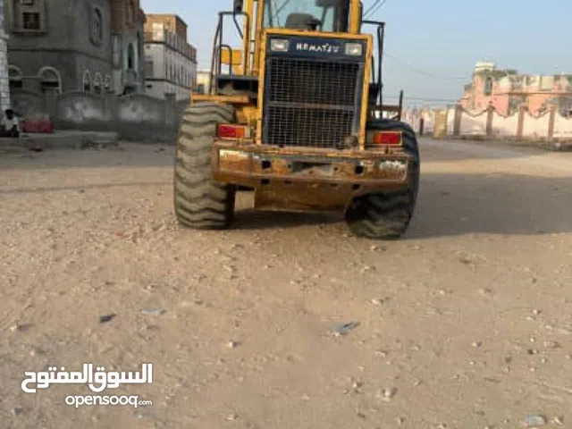 شيول كوماتسو للبيع  حجم 450 موديل 95