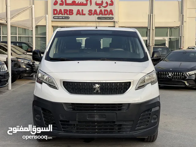 Peugeot Expert 2018 in Sharjah