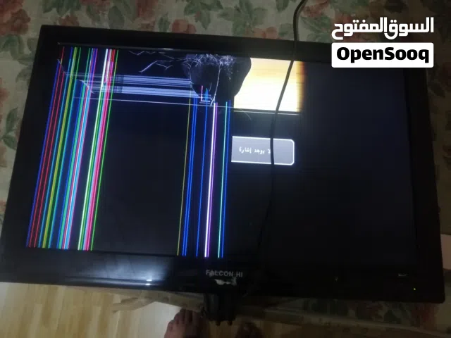 شاشا نصها مكسور وشغالة للبيع