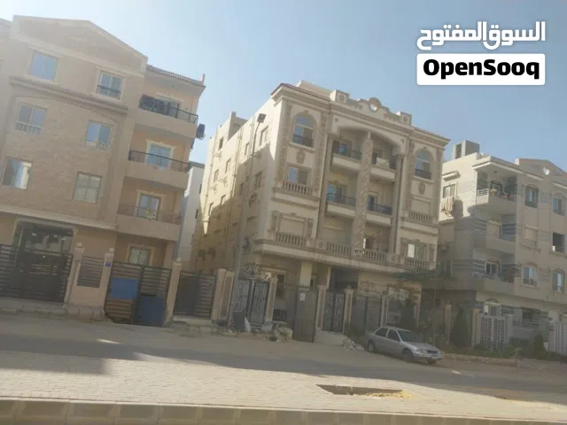 250 m2 3 Bedrooms Villa for Sale in Cairo New Cairo