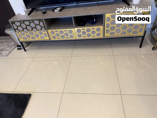 حامل تلفاز 70 بوصه