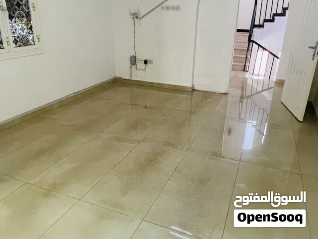 متاح لدينا غرف واستوديوهات للإيجار بالحيل الموالح العذيبه الخوض الخوير بوشر قريب من جميع الجهات