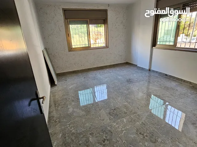 128 m2 2 Bedrooms Apartments for Sale in Ramallah and Al-Bireh Ein Musbah
