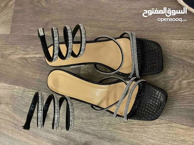 Black With Heels in Al Sharqiya