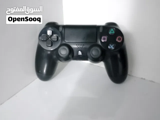 يد بلايستيشن 4 اصلي ولا بحاجه الى شيء  توب نضافة ولا شخط