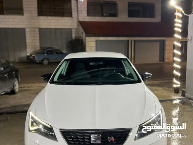 سيات ليون جير عادي