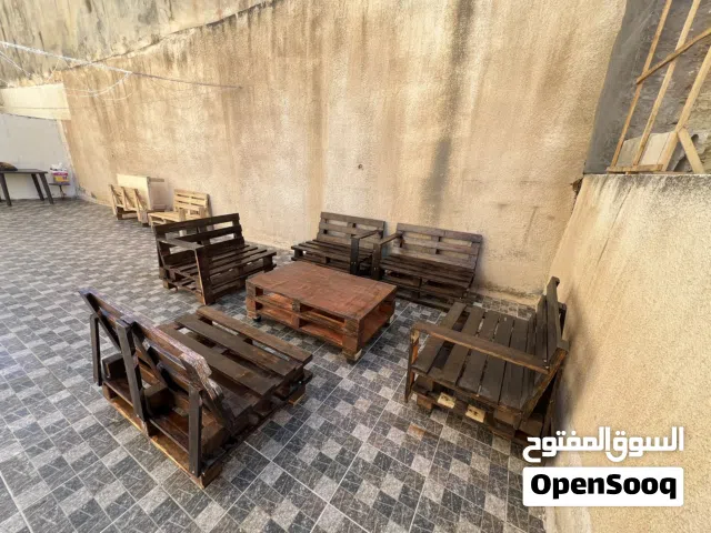 طقم طبالي خشبيه  5 مقاعد مزوج مع طاولة جلسة خارجية