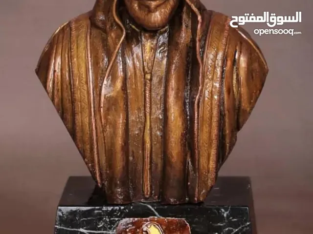 تمثال الشيخ محمد بن زايد
