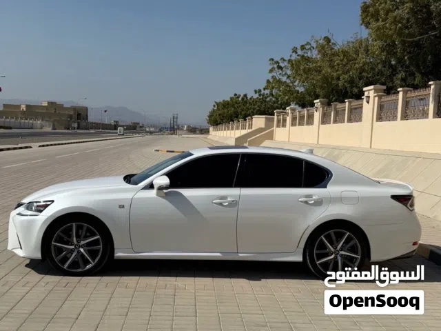 لكزس جي اس 350 2016