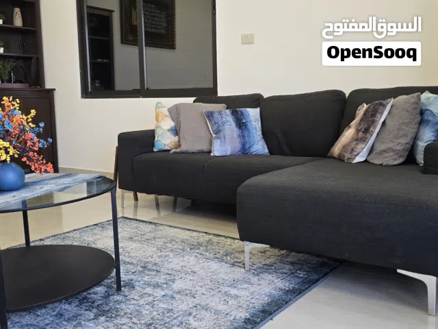 طقم صالون ماليزي كامل بحالة جيدة جدا .