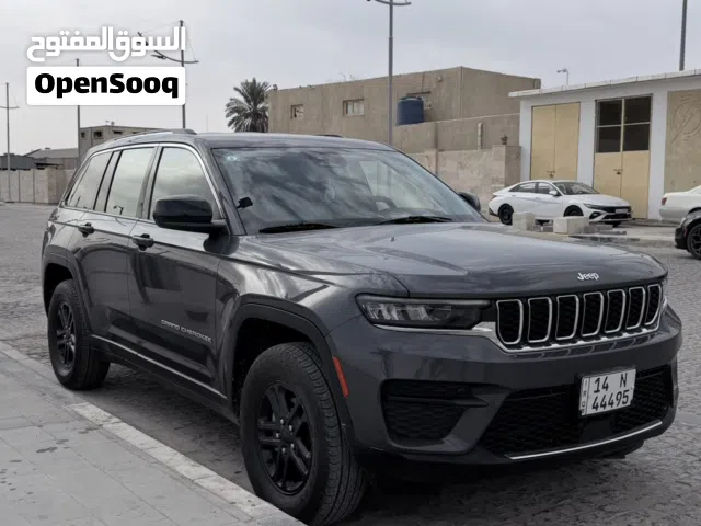 2023 جيب جراند شيروكى Laredo