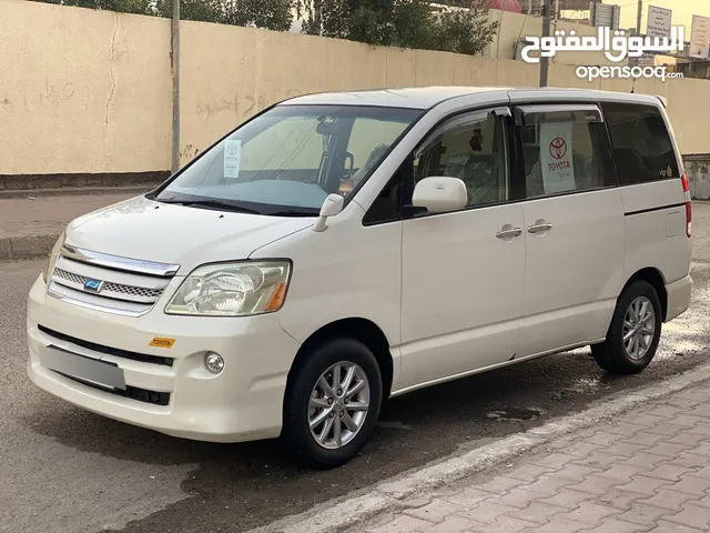 تيوتا نوها للبيع موديل2005 أصل