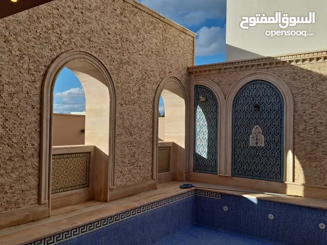 500 m2 More than 6 bedrooms Villa for Rent in Tripoli Al-Serraj