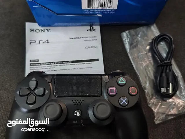 PlayStation 4 controller