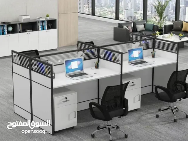Modern Office Cubicle with Ergonomic Chairs for Sale