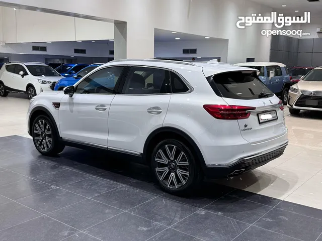 Hongqi HS5 / 2023 (White)