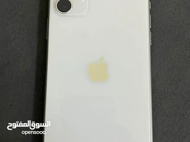 Apple iPhone 11 128 GB in Al Dakhiliya