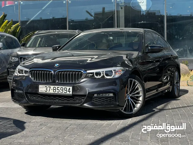 بي ام دبليو الفئة الخامسة بلج ان هايبرد ام سبورت 2018 BMW 530e Plug-In Hybrid M Sport Package