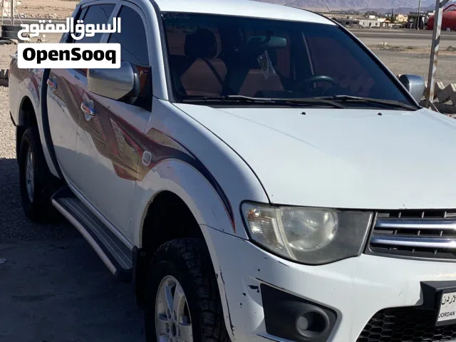 2014 Mitsubishi L200 Double Cab GL