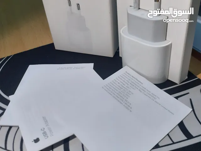 شحن ايفون اصلي شبه جديد بي الضمان