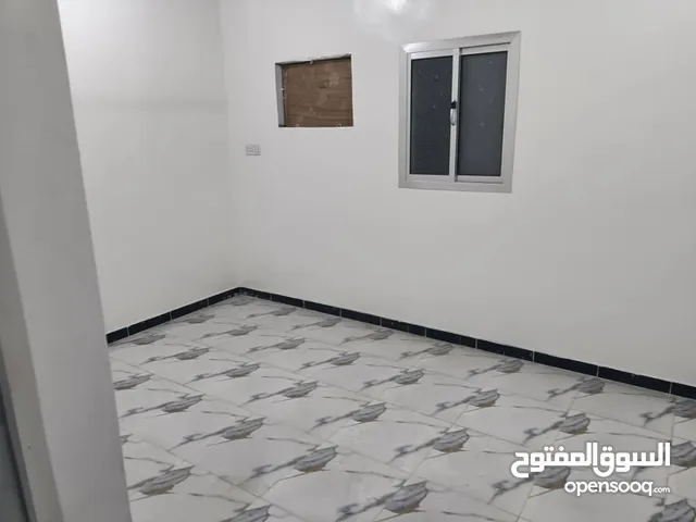 666 m2 3 Bedrooms Apartments for Rent in Aden Al Buraiqeh