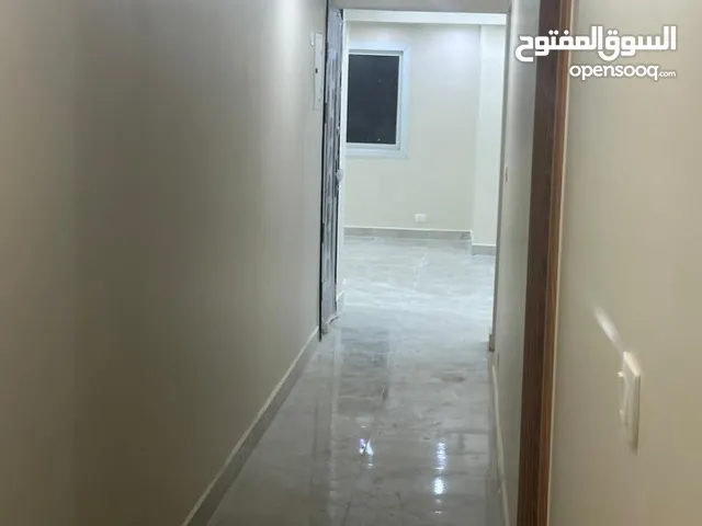 186 m2 3 Bedrooms Apartments for Rent in Giza Sheikh Zayed