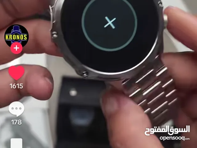 ak75 هي ساعة ذكية متعددة الاستخدامات مع شاشة كبيرة بحجم 1.9 بوصة. تتميز هذه الساعة بمصباح LED مدمج،