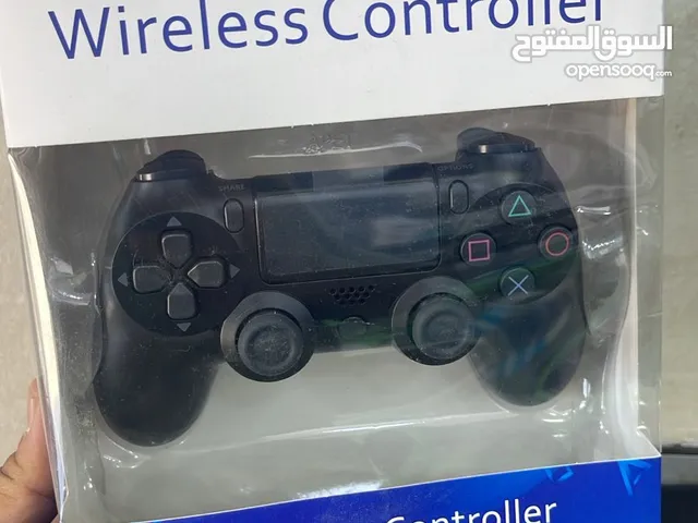 "إيد البلايستيشن4 master copy بتفرق... اللي جربوا، ما رجعوا للقديم
