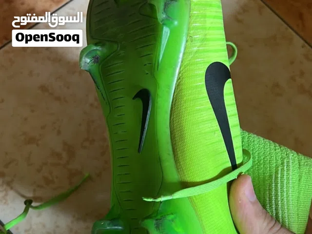 MERCURIAL SOCKS TAILLE 36
