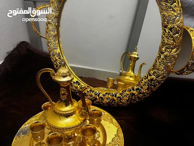 مراية و دلة وكاسات