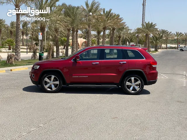Jeep Grand Cherokee LTD 2015 (Maroon)
